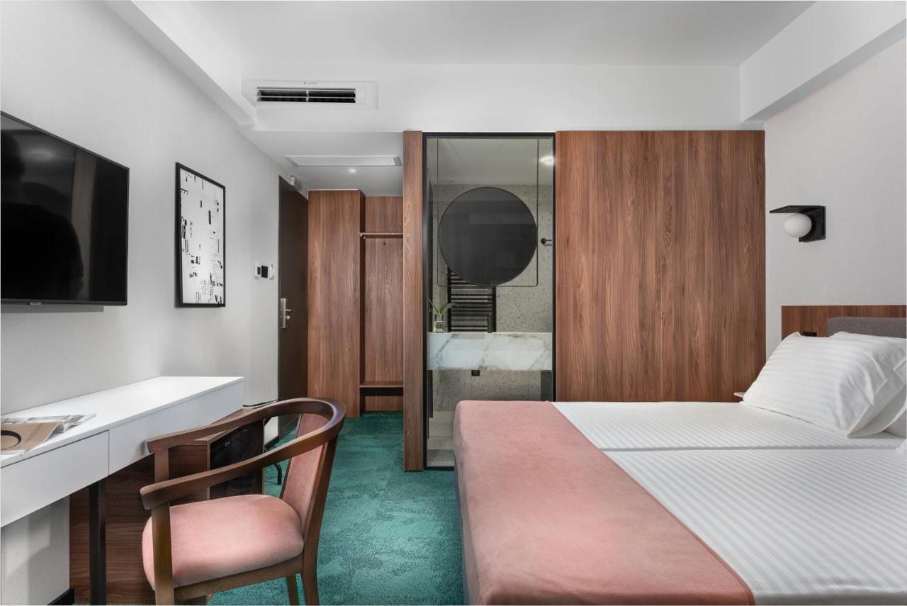 סקופיה Hotel Tim'S מראה חיצוני תמונה