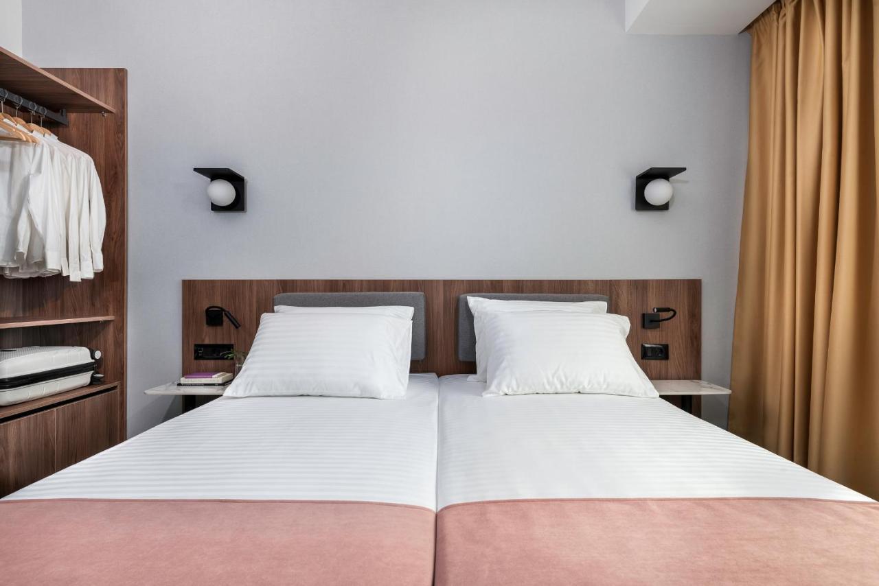 סקופיה Hotel Tim'S מראה חיצוני תמונה