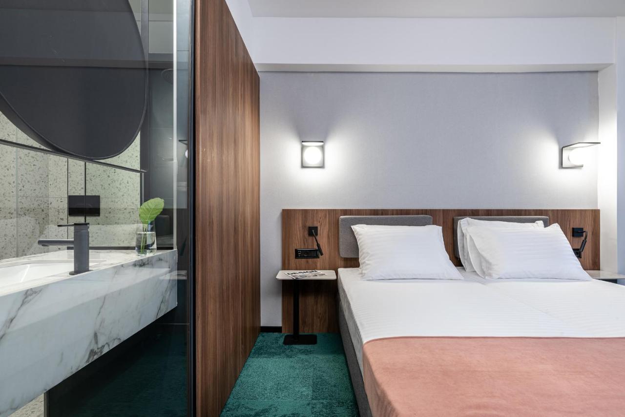 סקופיה Hotel Tim'S מראה חיצוני תמונה