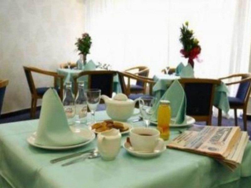 סקופיה Hotel Tim'S מראה חיצוני תמונה